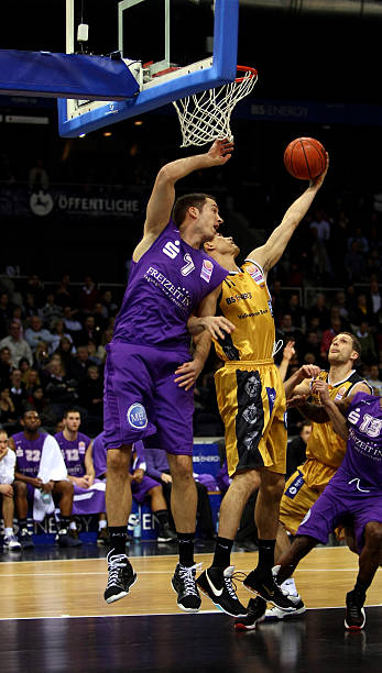 引擎中具有 引擎中具有